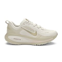Pantofi sport Nike W VOMERO 18 Femei