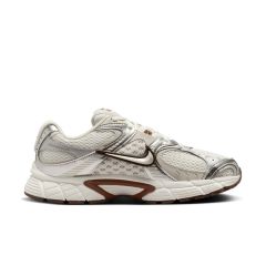 Pantofi sport Nike W V5 RNR Female HQ7901-102 Femei