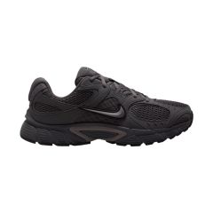 Pantofi sport Nike NIKE V5 RNR SUEDE Barbati