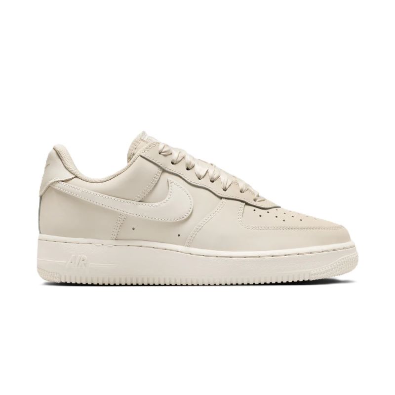 Pantofi sport Nike W  AIR FORCE 1 RETRO PRM SE Femei