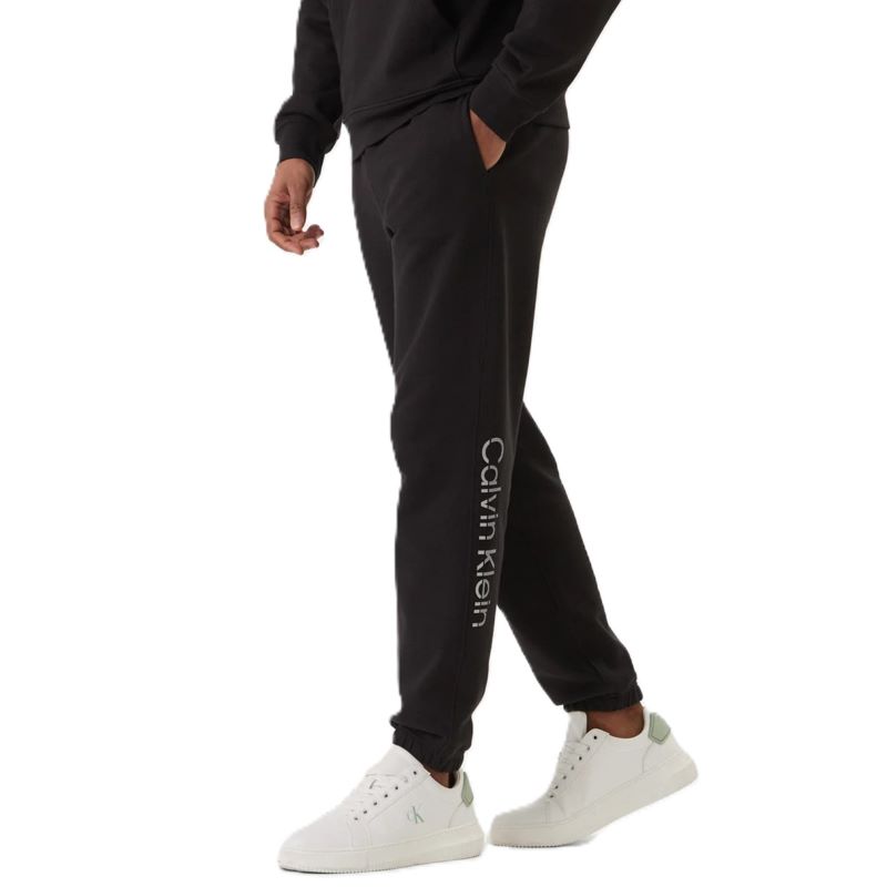 Pantaloni Calvin Klein EU SPORTSWEAR GRAPHIC MATCHBACK Barbati